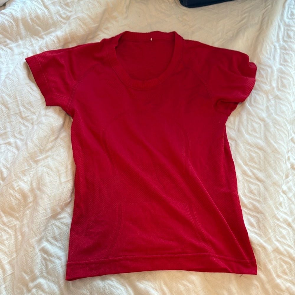 Red lululemon swift tech crew